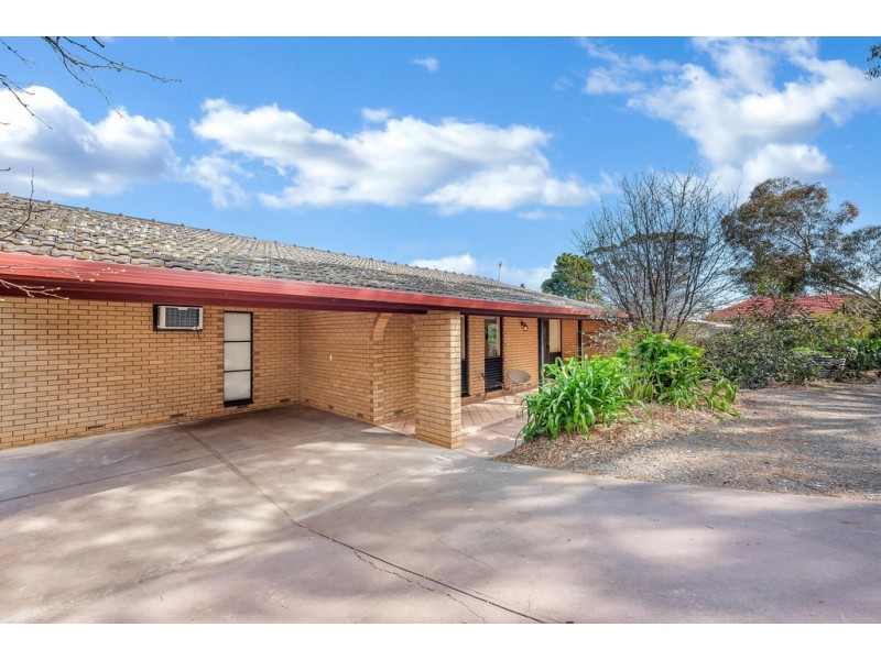 11 Yalpara Street, Eden Hills SA 5050