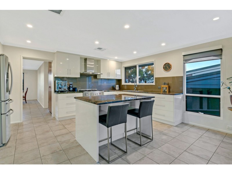 29 Bellavista Road, Flagstaff Hill SA 5159