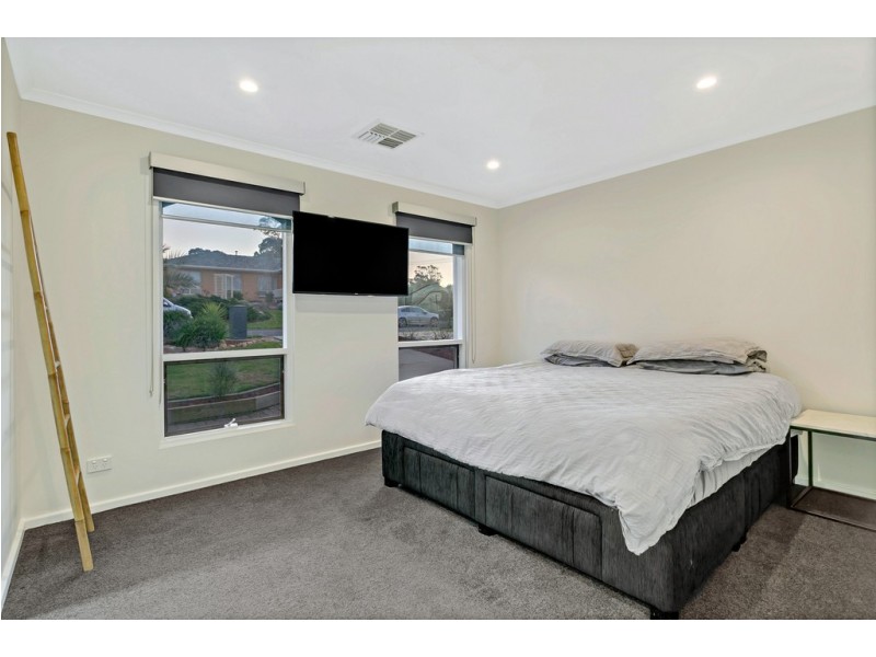 29 Bellavista Road, Flagstaff Hill SA 5159