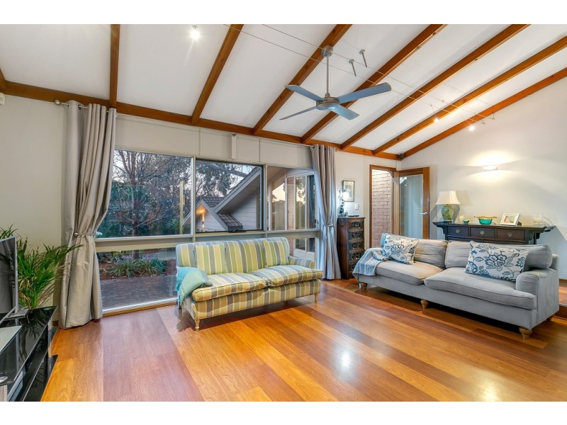 5 Redgum Place, Aberfoyle Park SA 5159