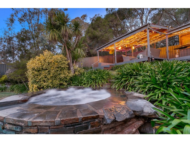 5 Redgum Place, Aberfoyle Park SA 5159