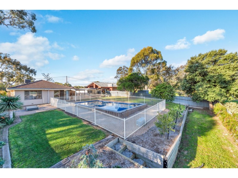 50 Glenloth Drive, Happy Valley SA 5159