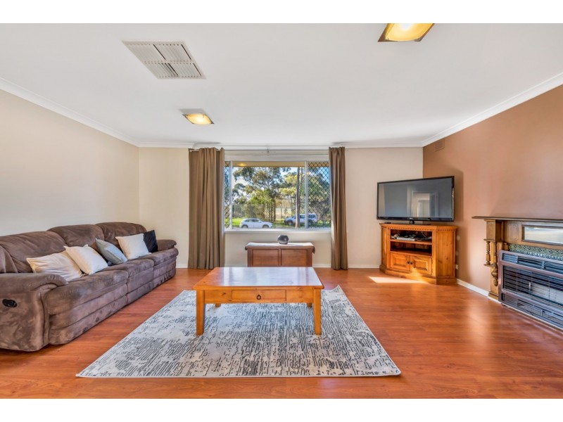 50 Glenloth Drive, Happy Valley SA 5159