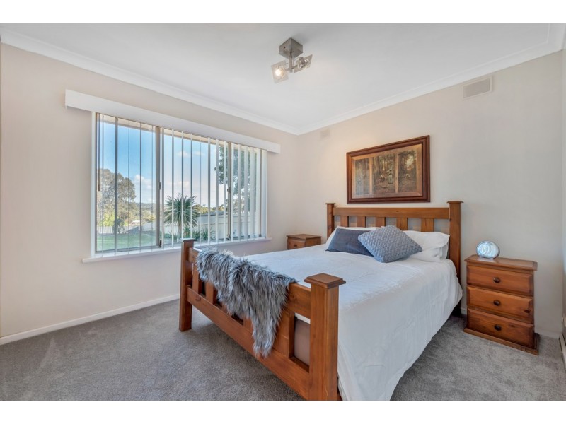 50 Glenloth Drive, Happy Valley SA 5159