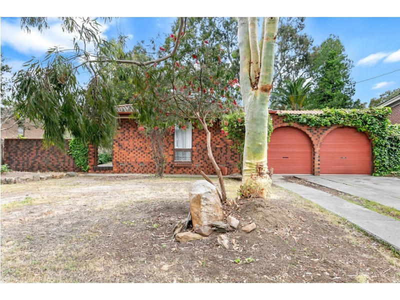 6 Carrickalinga Boulevard, Aberfoyle Park SA 5159