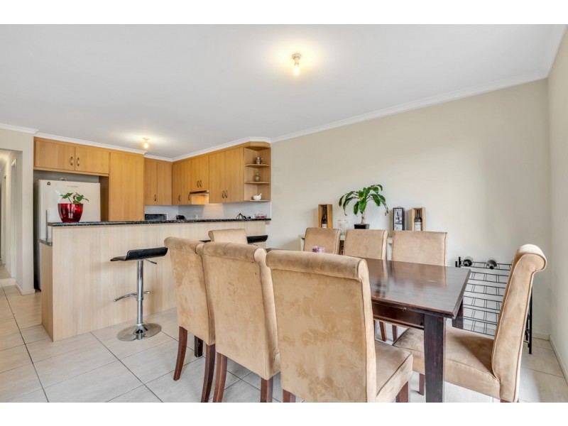 23 Sovereign Drive, Woodcroft SA 5162