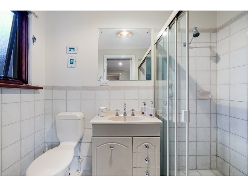 4 Radiata Place, Aberfoyle Park SA 5159