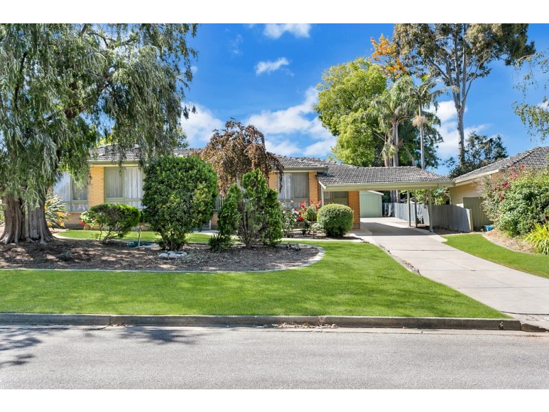9 Vynland Drive, Flagstaff Hill SA 5159