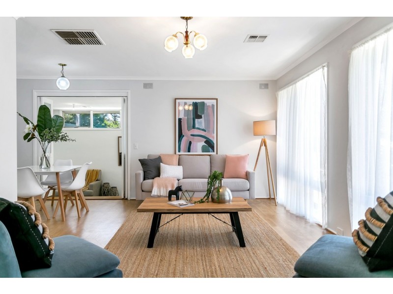9 Vynland Drive, Flagstaff Hill SA 5159