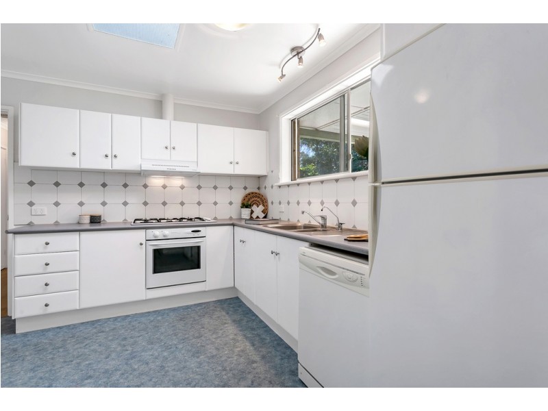 9 Vynland Drive, Flagstaff Hill SA 5159