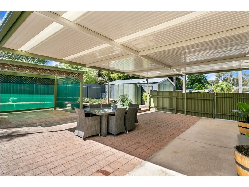 9 Vynland Drive, Flagstaff Hill SA 5159