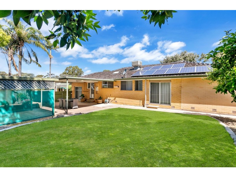 9 Vynland Drive, Flagstaff Hill SA 5159