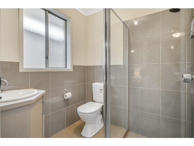 18 Orbit Court, Woodcroft SA 5162