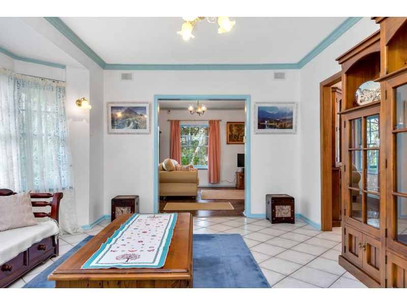 2 Rustic Avenue, Coromandel Valley SA 5051