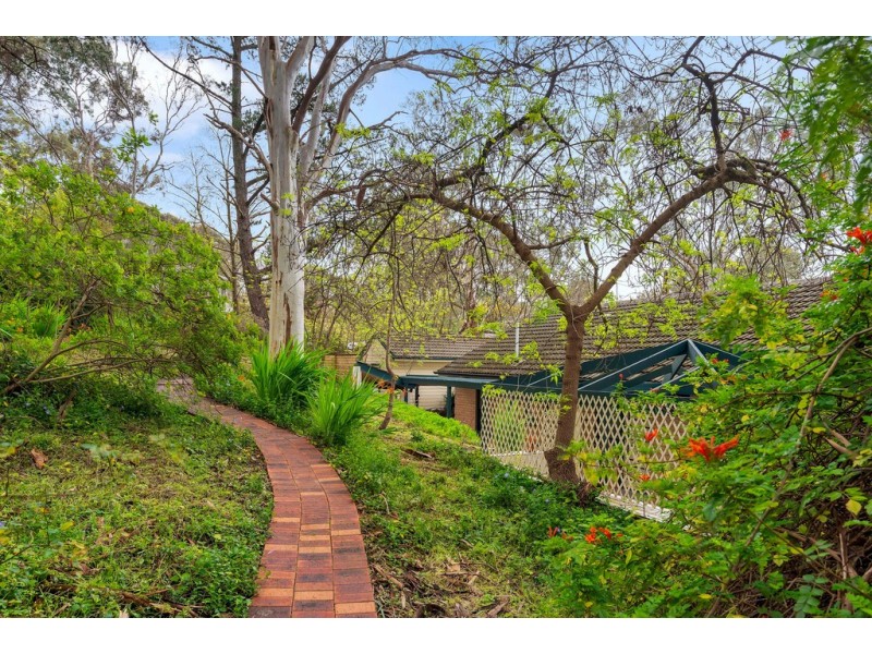 2 Rustic Avenue, Coromandel Valley SA 5051