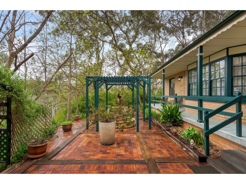 2 Rustic Avenue, Coromandel Valley SA 5051