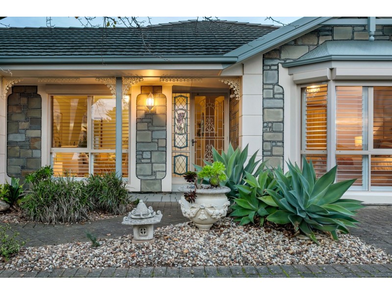 24 Kings Hill Circuit, Onkaparinga Hills SA 5163