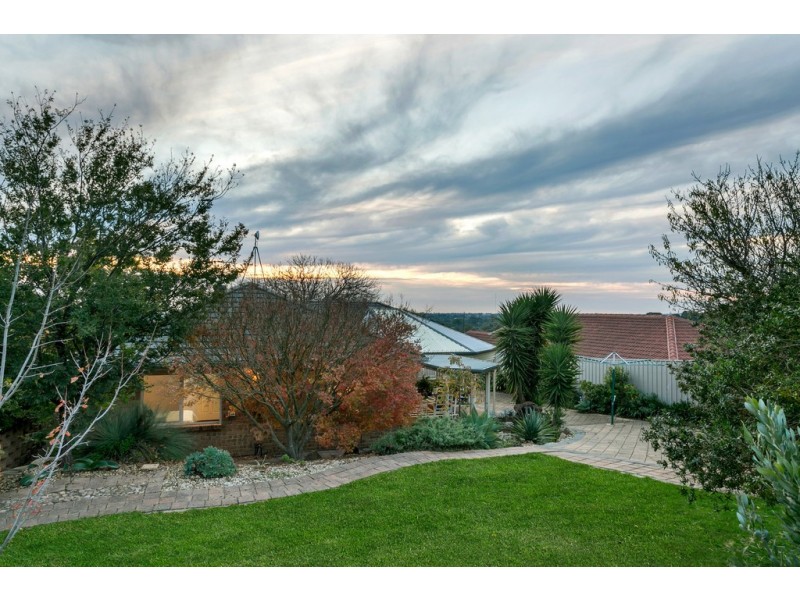 24 Kings Hill Circuit, Onkaparinga Hills SA 5163