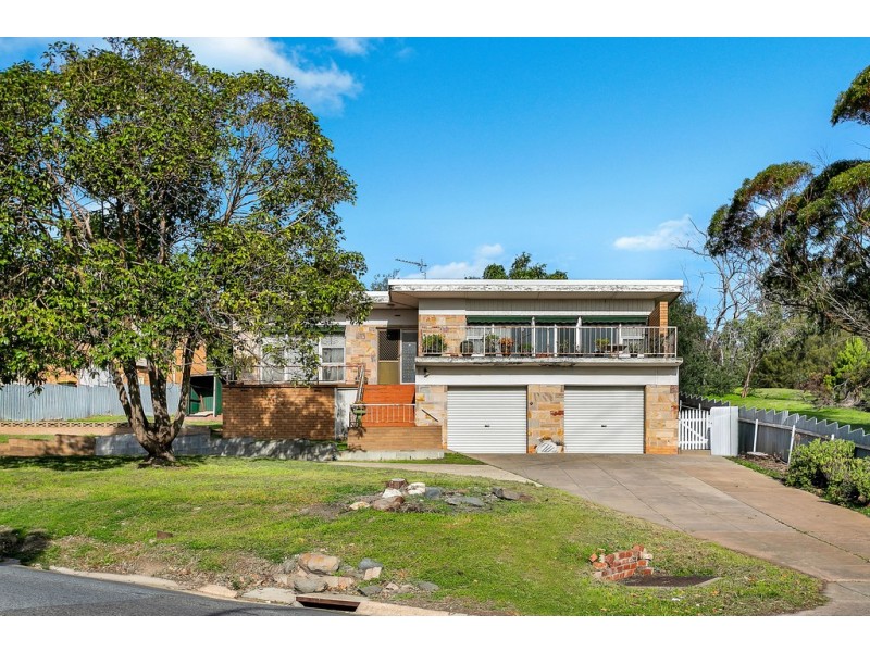 2 Hyland Avenue, Darlington SA 5047