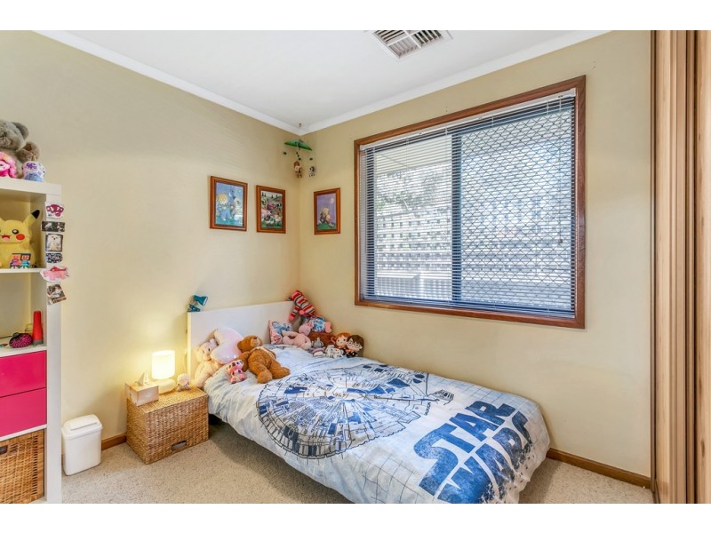 73 Delta Crescent, Aberfoyle Park SA 5159