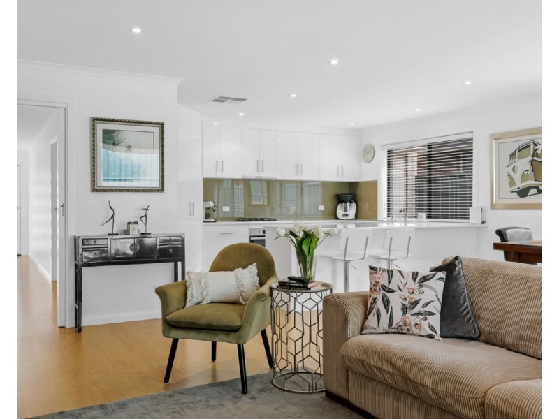 17 Ambrosini Court, Woodcroft SA 5162