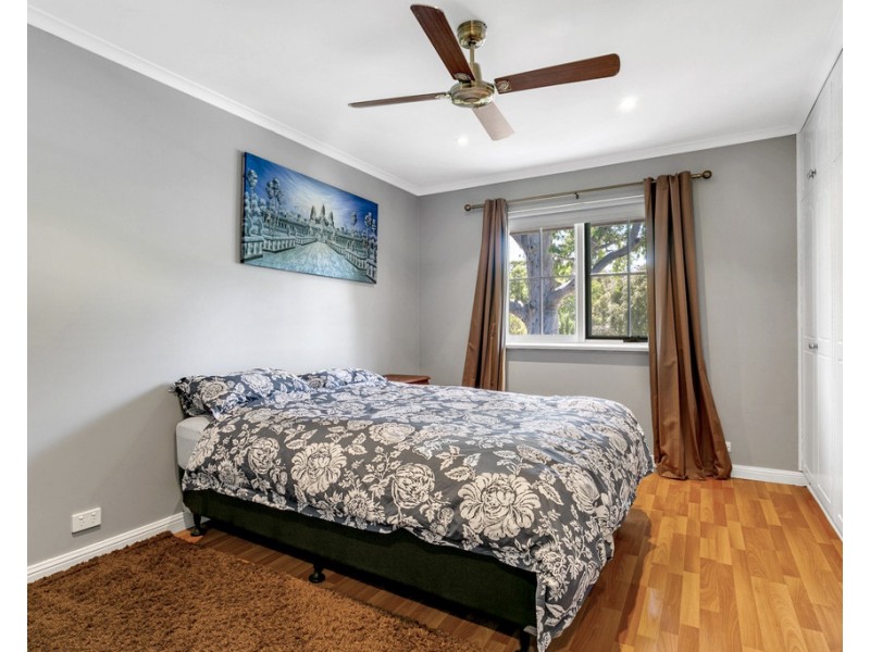 13 Lotus Drive, Aberfoyle Park SA 5159