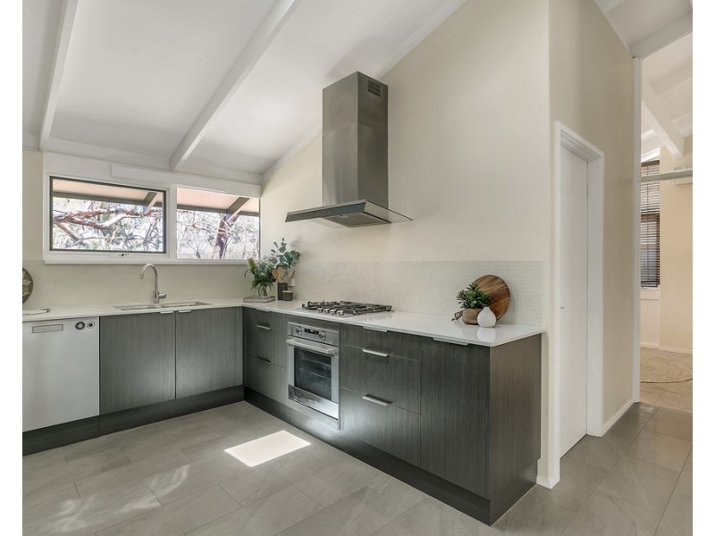 31 Gothic Road, Bellevue Heights SA 5050