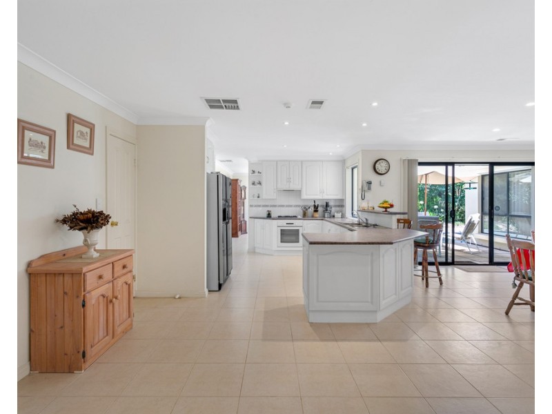 49 Vincent Boulevard, Flagstaff Hill SA 5159