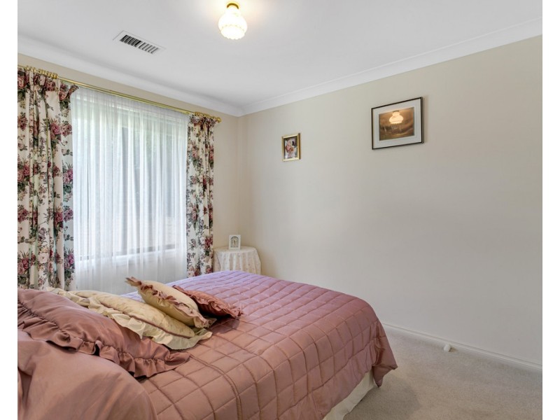 49 Vincent Boulevard, Flagstaff Hill SA 5159
