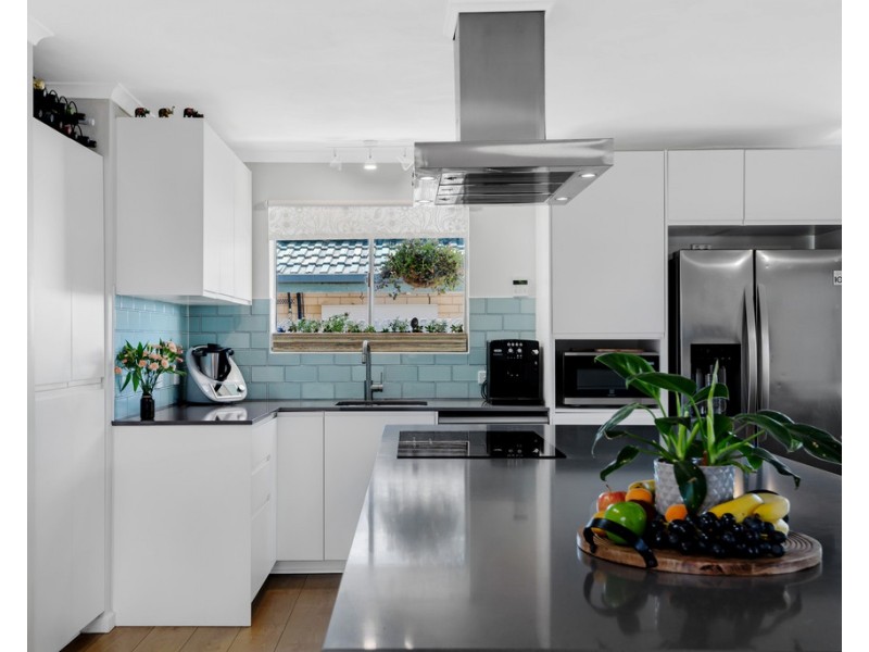 36 Regency Road, Happy Valley SA 5159