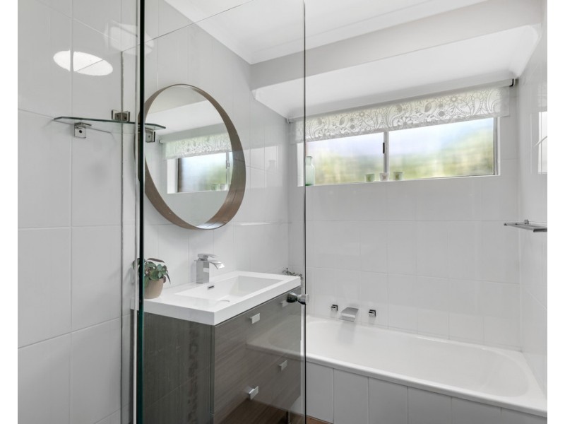 36 Regency Road, Happy Valley SA 5159