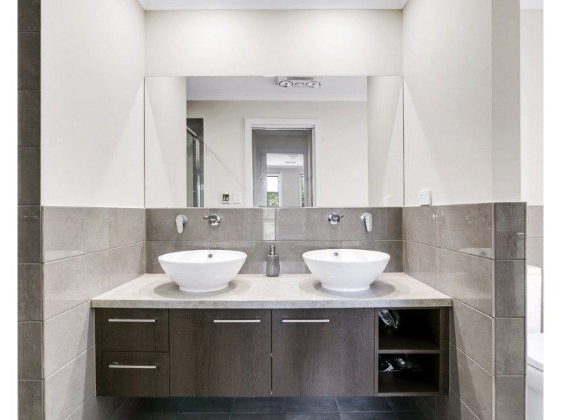 10 Mermaid Street, Seaford Meadows SA 5169