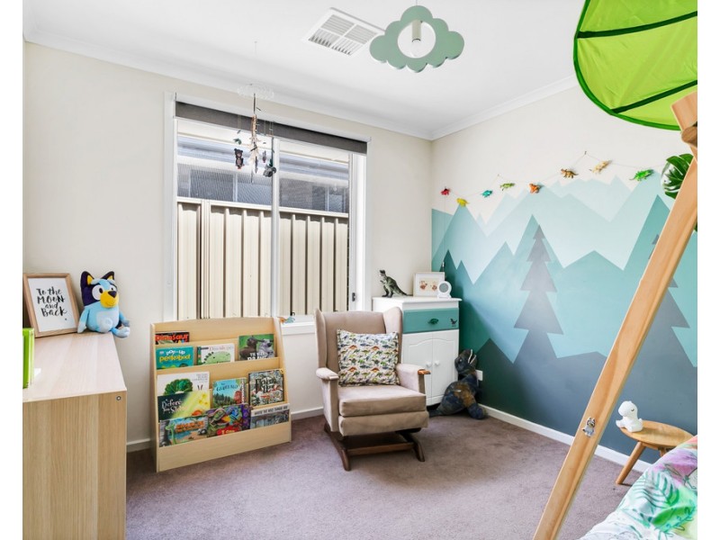 10 Mermaid Street, Seaford Meadows SA 5169
