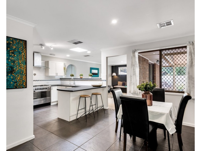 97 Delta Crescent, Aberfoyle Park SA 5159