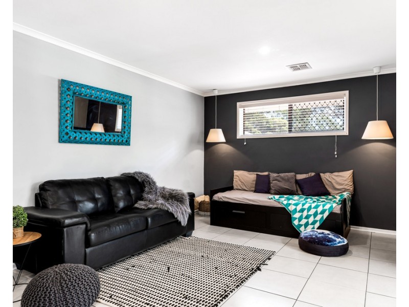97 Delta Crescent, Aberfoyle Park SA 5159