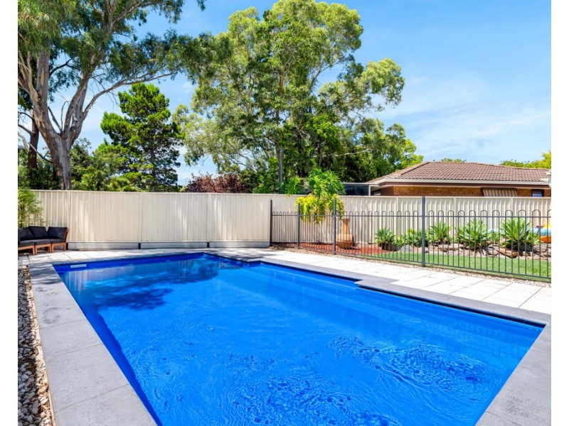 97 Delta Crescent, Aberfoyle Park SA 5159