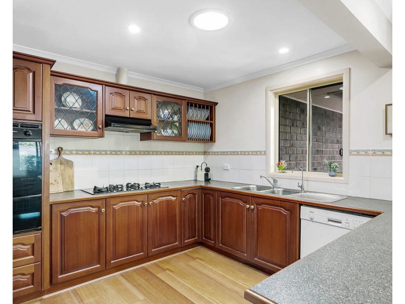 7 Stonebridge Drive, Aberfoyle Park SA 5159