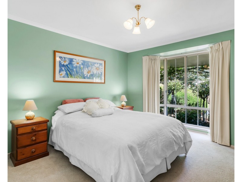 7 Stonebridge Drive, Aberfoyle Park SA 5159