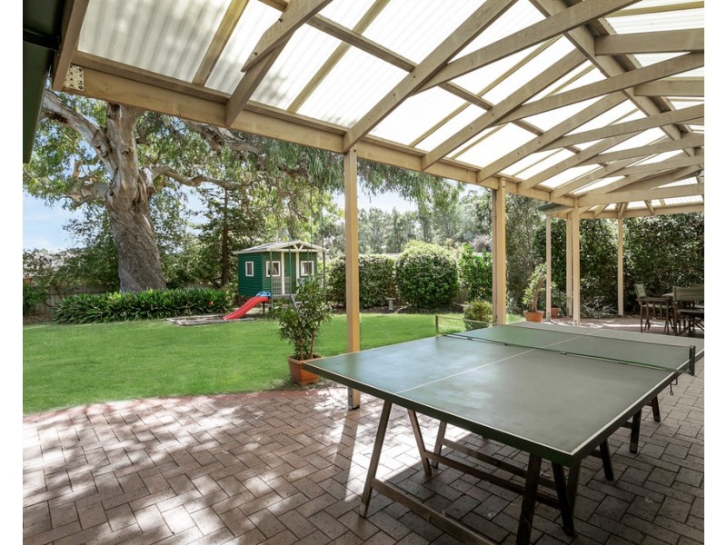 7 Stonebridge Drive, Aberfoyle Park SA 5159