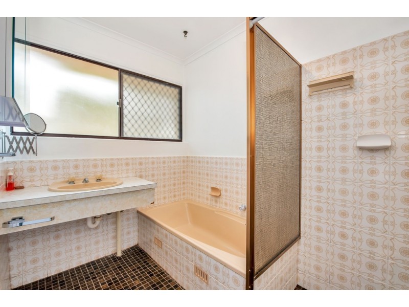 4 Coromandel Street, Flagstaff Hill SA 5159