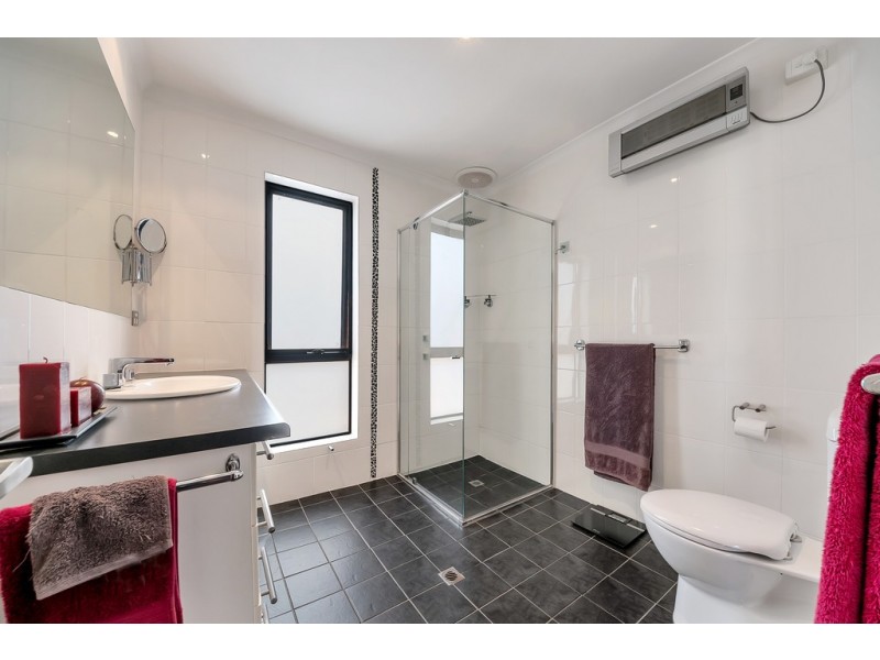 7 Coulter Street, Flagstaff Hill SA 5159