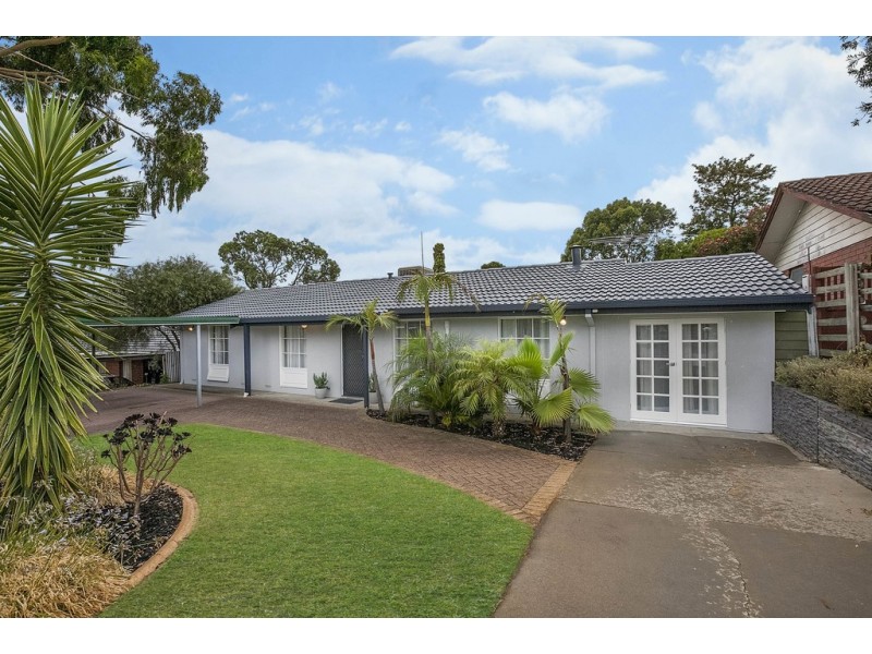 10 Emerald Street, Flagstaff Hill SA 5159