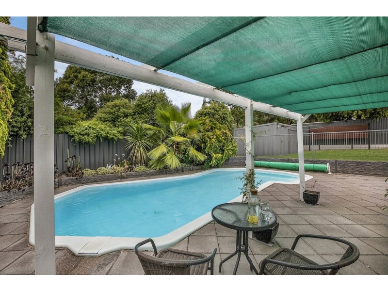 10 Emerald Street, Flagstaff Hill SA 5159