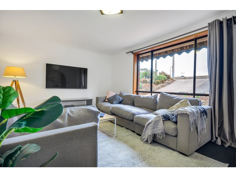 2 Gunya Court, Flagstaff Hill SA 5159