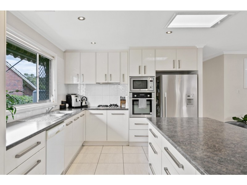 8 Tyrone Court, Flagstaff Hill SA 5159