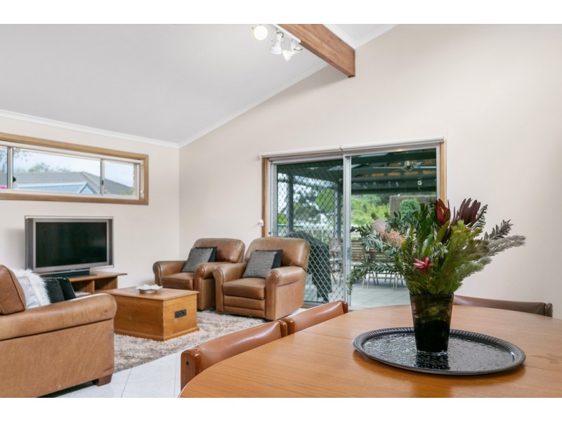 8 Tyrone Court, Flagstaff Hill SA 5159