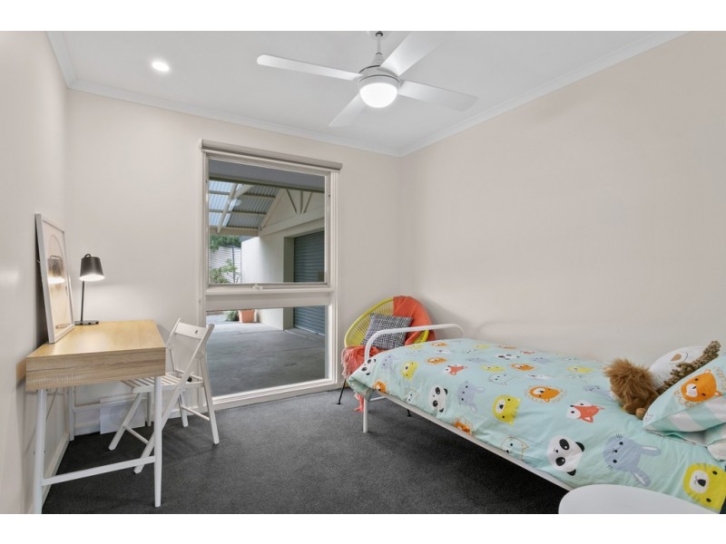 8 Tyrone Court, Flagstaff Hill SA 5159