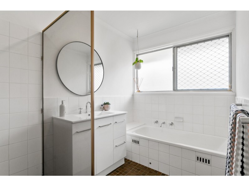 8 Tyrone Court, Flagstaff Hill SA 5159