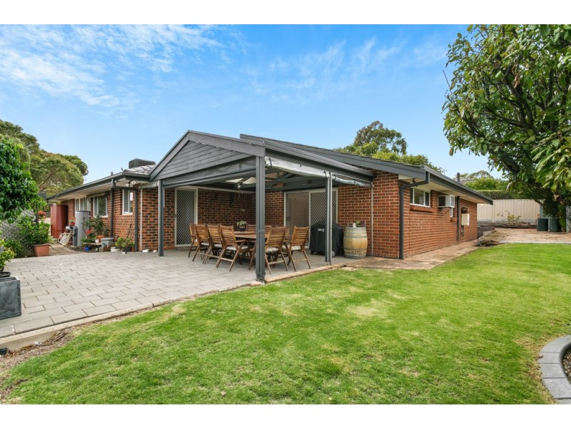 8 Tyrone Court, Flagstaff Hill SA 5159