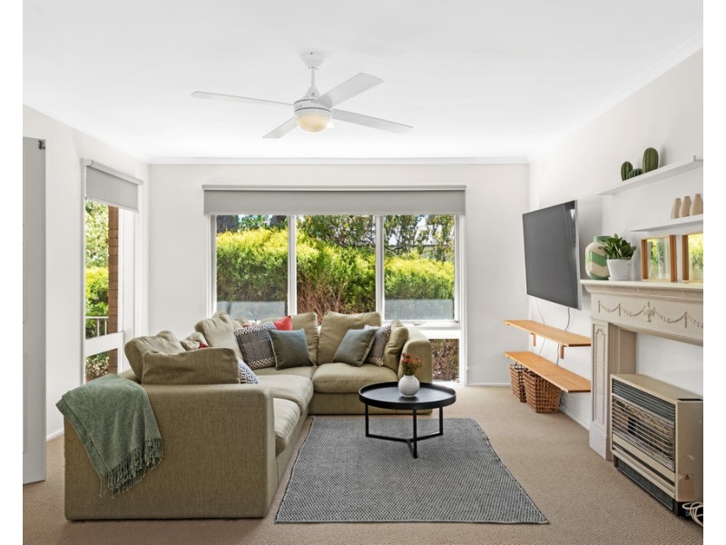 22 Vynland Drive, Flagstaff Hill SA 5159